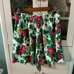 Marisa Christina Classics vintage pull on shorts sz L euc floral